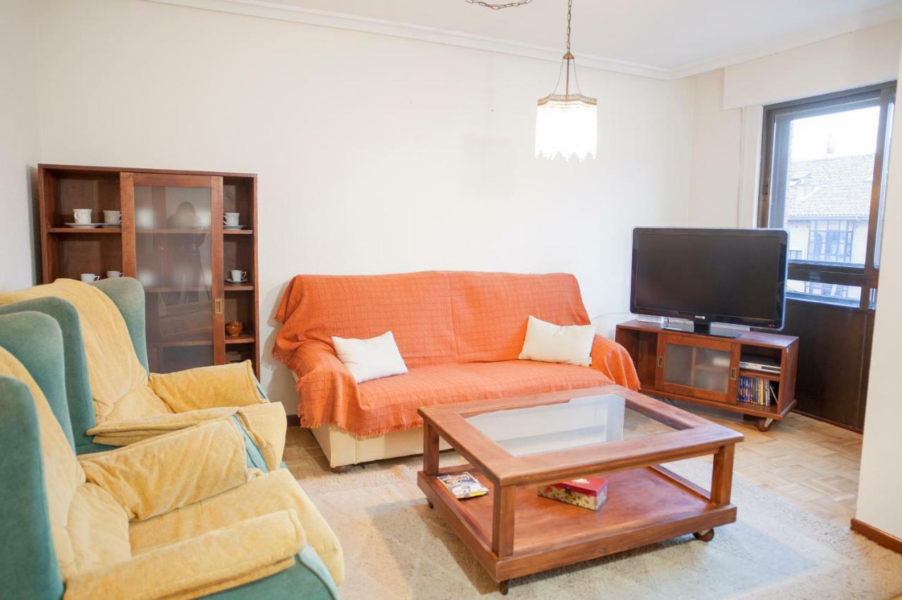 Housingleon - Muralla Экстерьер фото